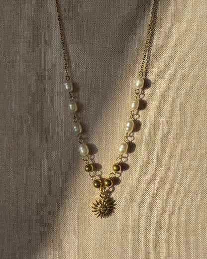 SOLEA Pearl Necklace